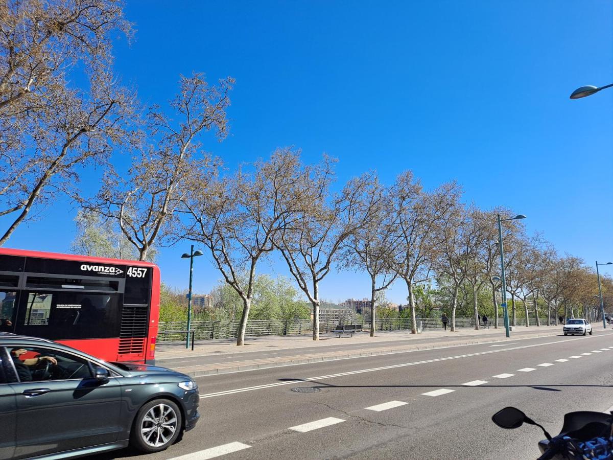 Echegarayplace Zaragoza Luaran gambar